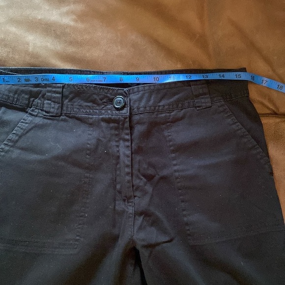 White Stag Black Capri Pants, Size 8 - Picture 8 of 11